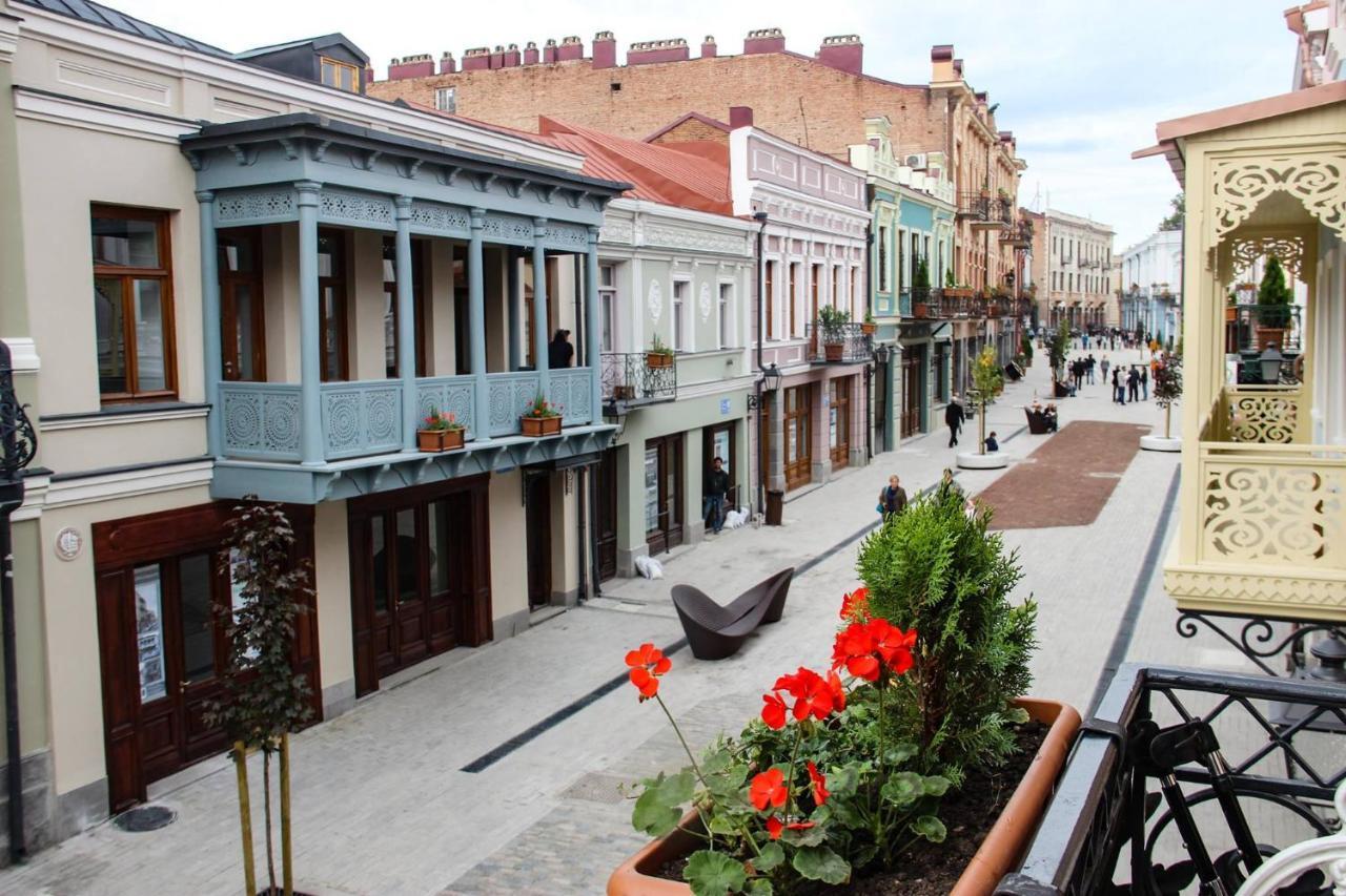 Vintage Hotel Тбилиси Экстерьер фото